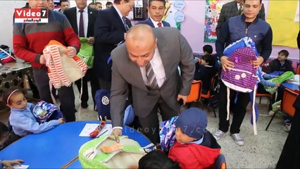 توزيع 15 ألف شنطة مدرسية بمحافظة المنوفية فى مبادرة ضد السرطان