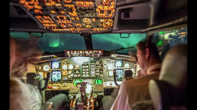 Best View of Northern Lights? Airline takes tourists above clouds to see aurora borealis