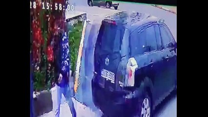 Diyarbakır’da bir kadın evinin önünde kurşun yağmuruna tutuldu