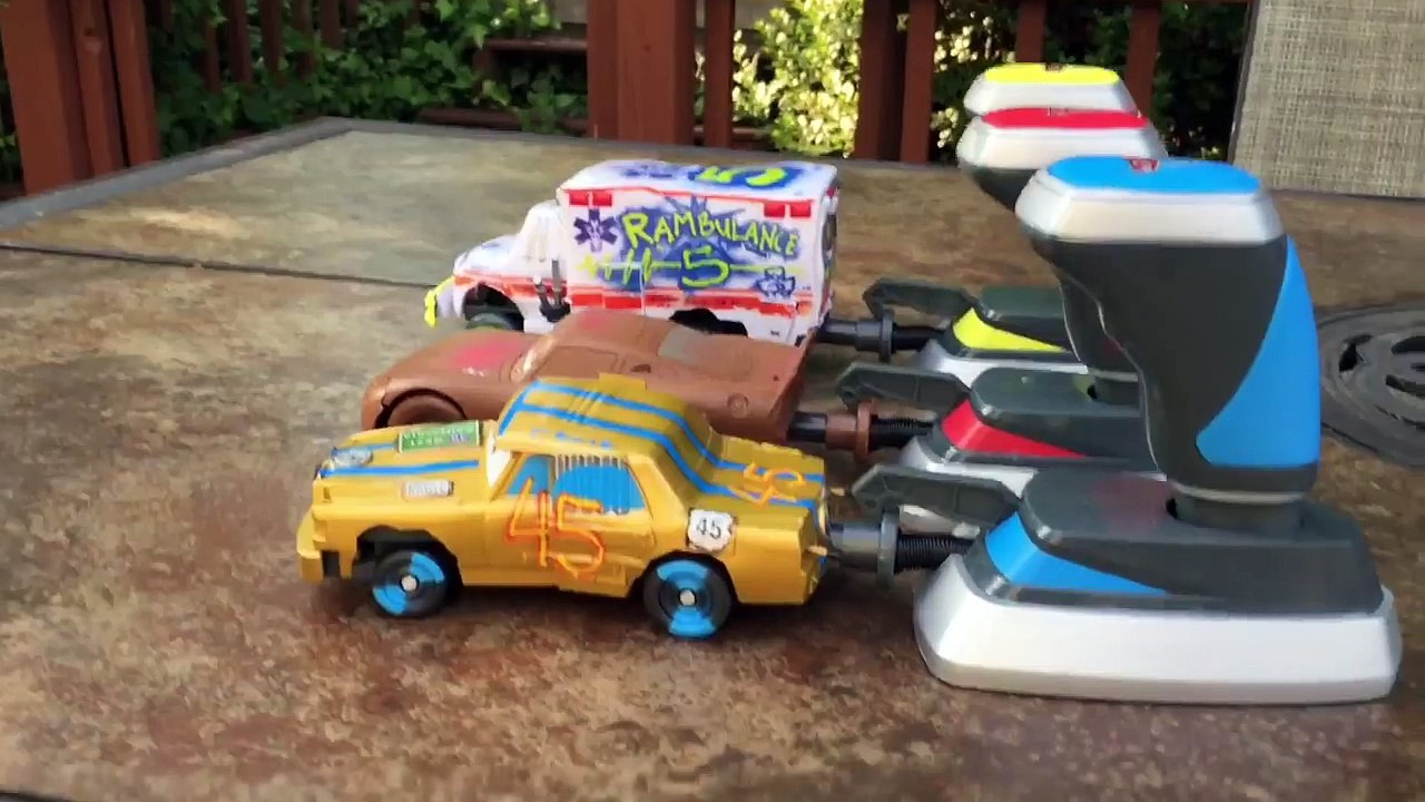 Lightning mcqueen jackson storm crash all of remote control cars 3 toys disney pixar crash