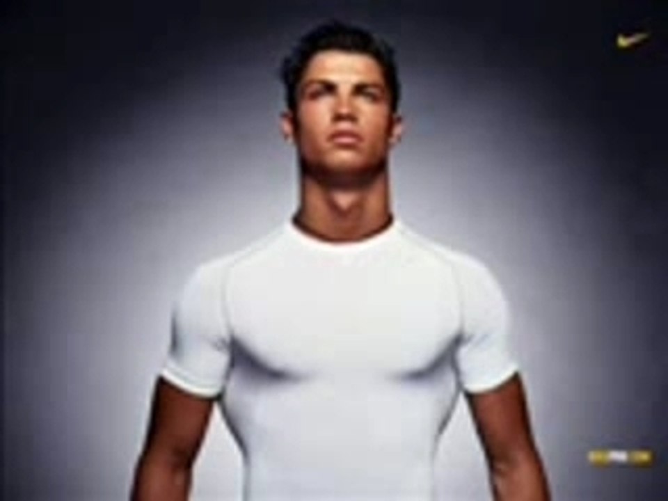 C.RONALDO ET RIANE