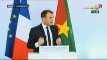 Macron fait le show au Burkina Faso
