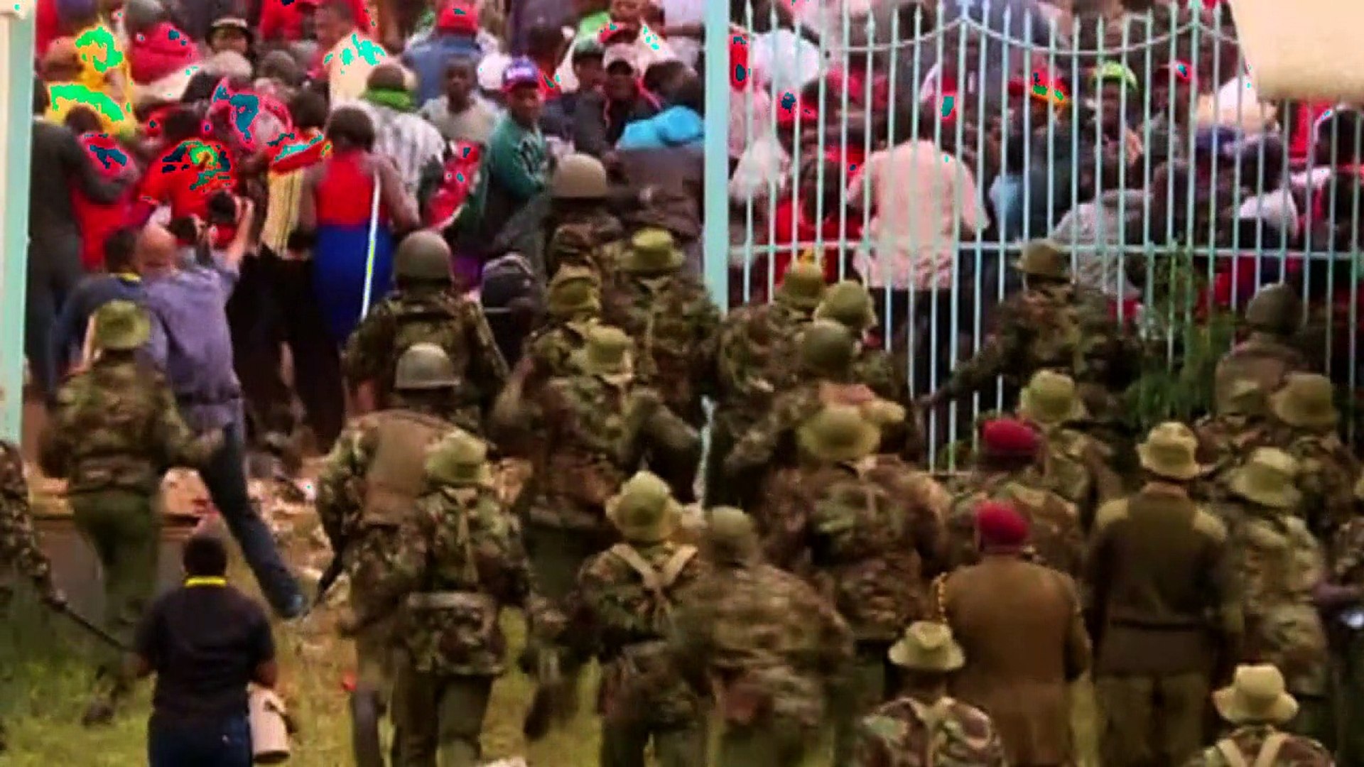 Confrontos em posse de Uhuru Kenyatta