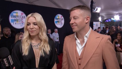 Macklemore & Skylar Grey Talk "Glorious" at 2017 AMAs