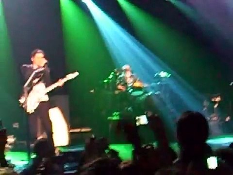 Muse - Supermassive Black Hole, The Joint, Holiday Havoc, Las Vegas, NV, USA 12/12/2009