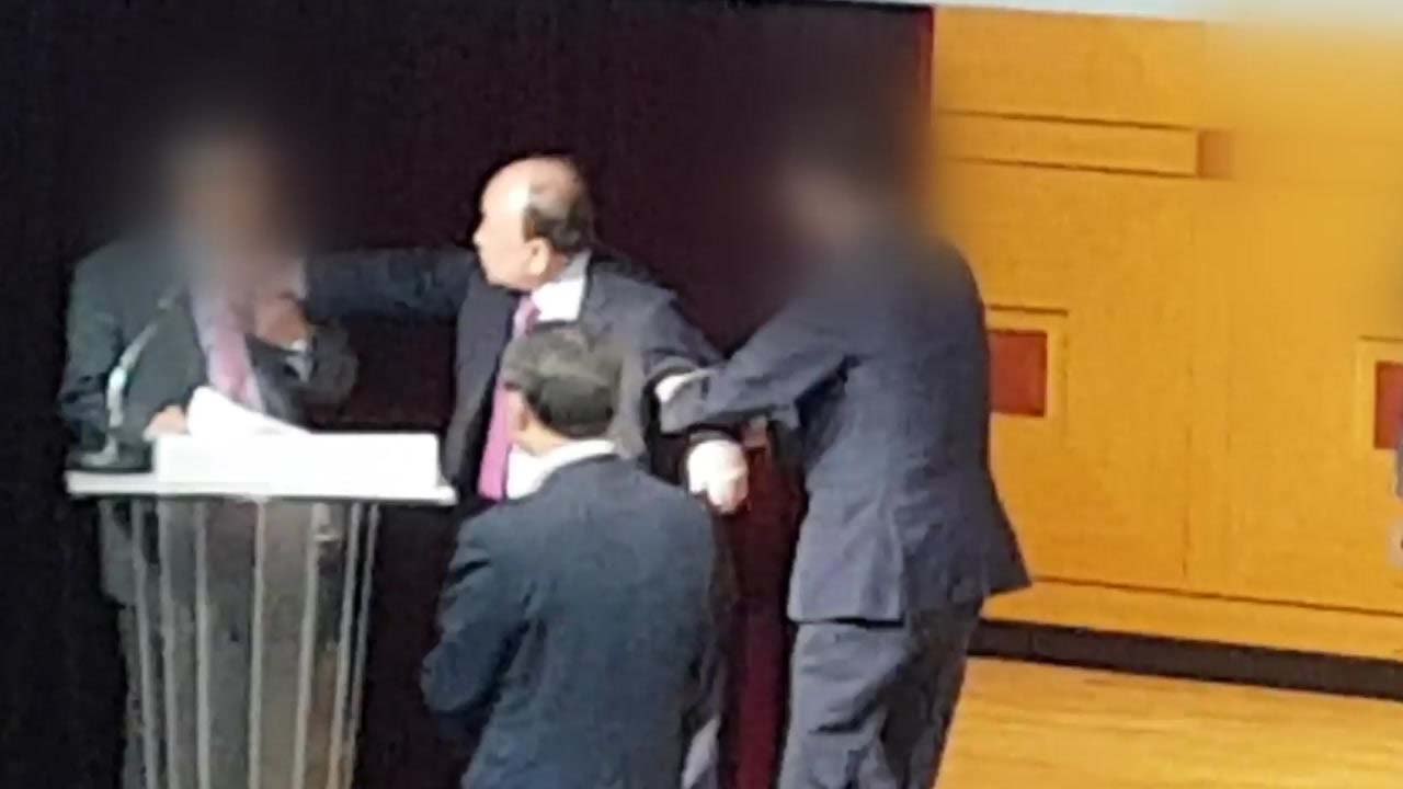 [단독] "발전기금 강요에 멱살"...남서울대 교수 상대 갑질 논란 / YTN