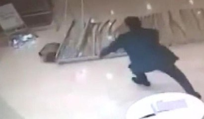 Korkunç an kamerada: Oyun oynarken dehşeti yaşadı