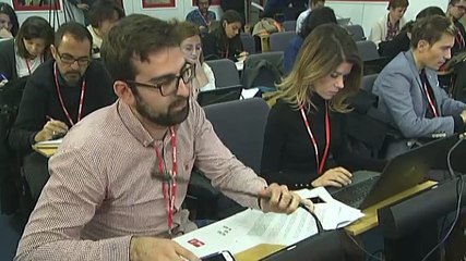 Lastra compara a Rivera con Primo de Rivera.