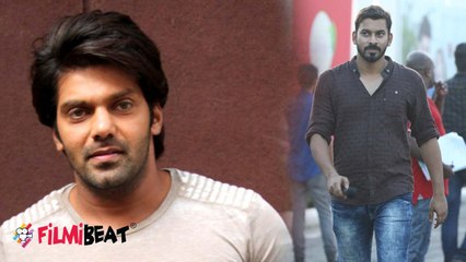 இருட்டு அறையில் முரட்டுக் குத்து இயக்குனருடன் கைகோர்த்துள்ள ஆர்யா- வீடியோ