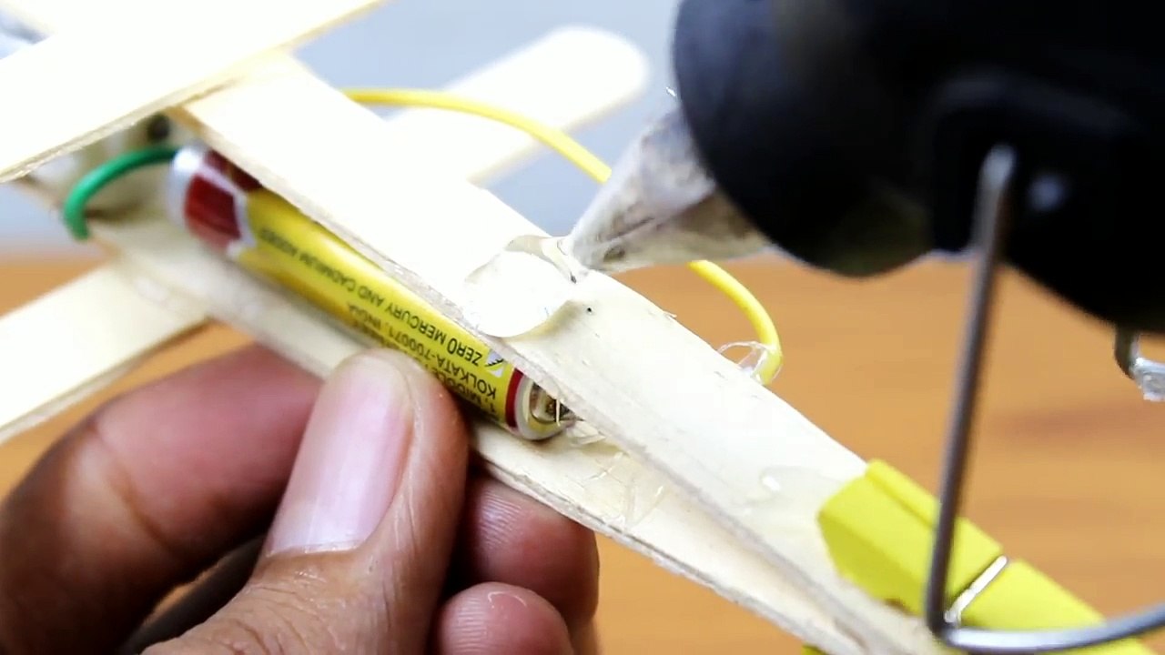 How to make Aeroplane with DC motor wooden plane video Dailymotion