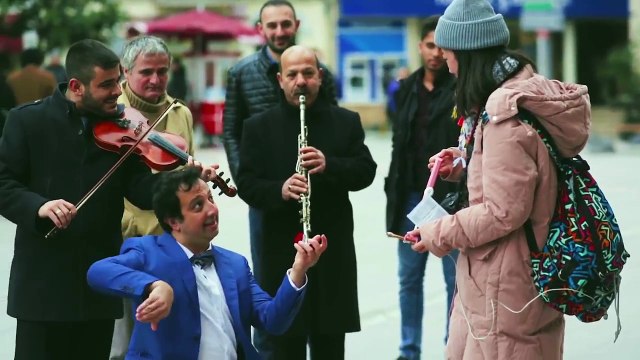 Bekar Bekir 14 Şubat Sevgililer Gününde Evlenme Teklifi