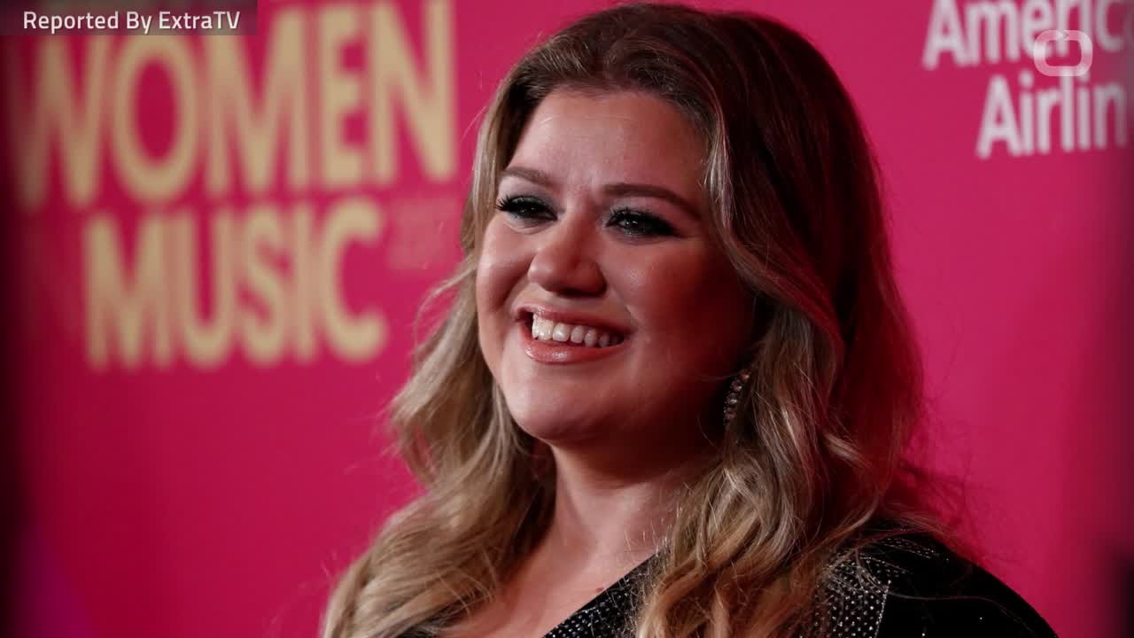 Kelly Clarkson Says She Was Robbed