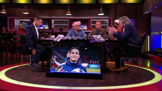 Johan Derksen nieuwsgierig naar zaad van Patrick Kluivert - VOETBAL INSIDE