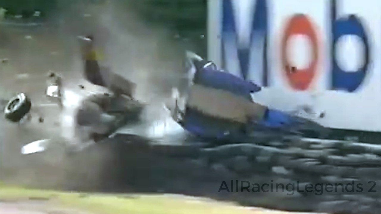 Danny Watts almost fatal crash at Oulton Park (15 April 2001) British Formula Renault