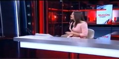 CNN Türk Spikeri, Yaka Mikrofonunu Açmayı Unutunca Zor Anlar Yaşadı