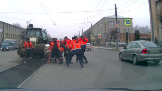 Une embrouille entre employés de la voirie dégénère en bagarre