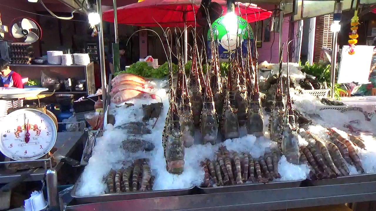 NIGHT MARKET HUA HIN THAILAND