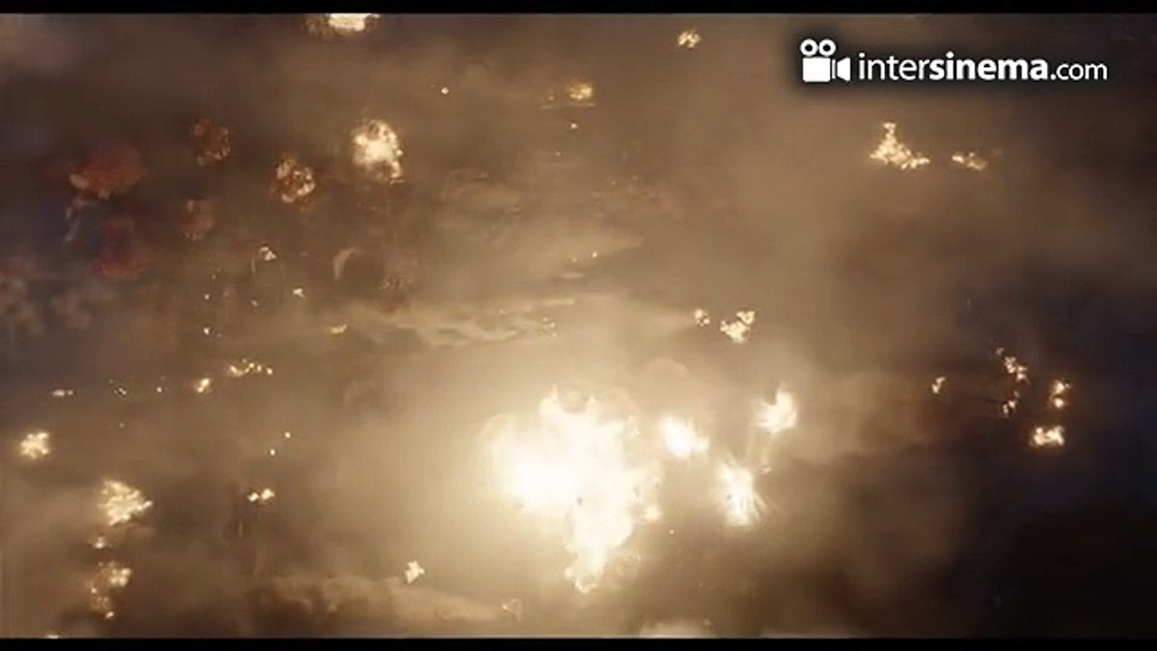 En Karanlık Saat - Fragman