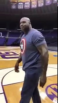 44歲的俠客歐尼爾依舊可以灌籃&射三分球 44 years old Shaq can Dunk and Shoots 3 Pointer