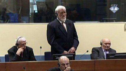 Un acusado de la antigua Yugoslavia fallece tras ingerir veneno