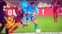 La superbe frappe enroulée de Thauvin !