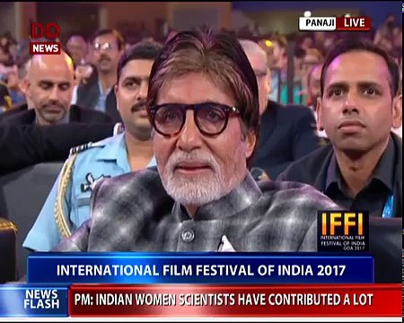 Amitabh Bachchan conferred with 'Indian Film Personality of the Year' award at IFFI 2017