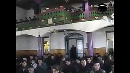 Hoxha Jakup Asipi flet kunder Flamurit Kombetar