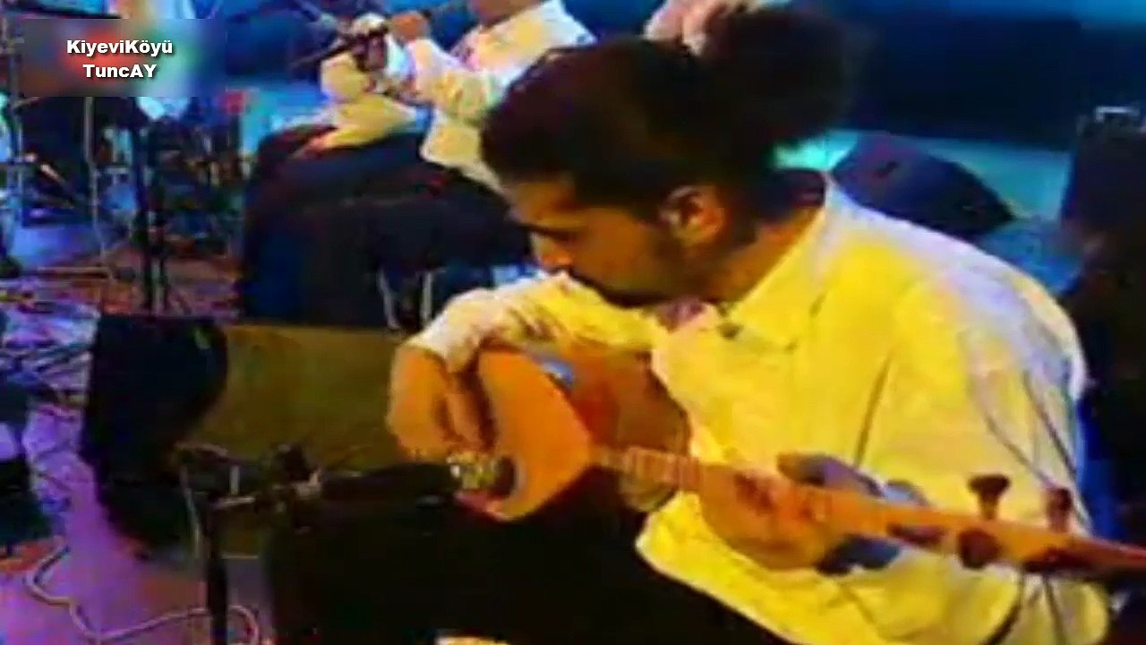 Musa Eroglu beni derde salan gelsin