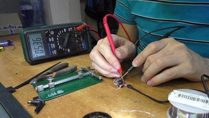 Зарядное microUSB из БП маршрутизатора своими руками