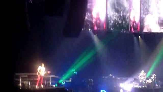 Muse - Supermassive Black Hole, Zenith de Dijon, Dijon, France 12/2/2009