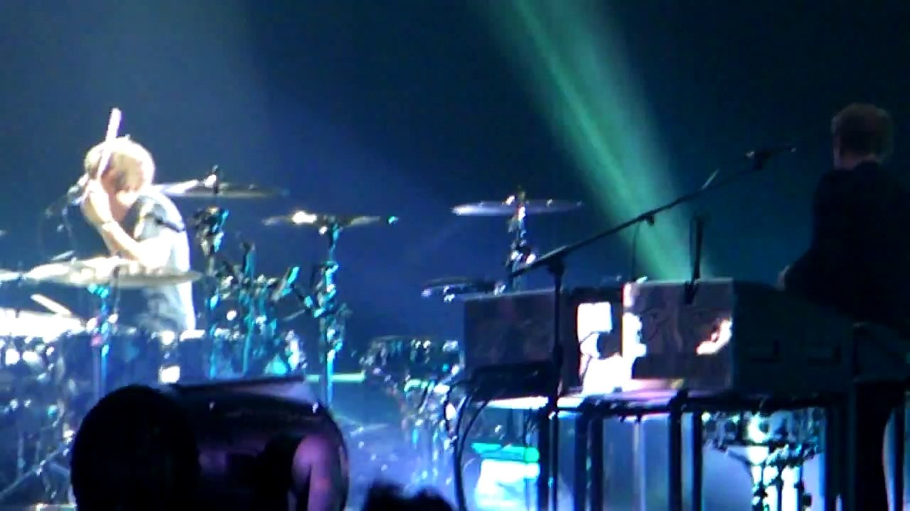 Muse - Supermassive Black Hole, Zenith, Limoges, France 12/1/2009