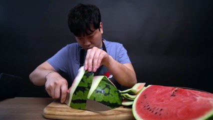 [ASMR] Watermelon Eating Sound-L-UDMGEAC3s