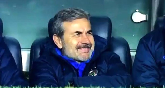 6-0'dan Sonra Aykut Kocaman Gülüyor: Aferin Janssen'e Be, Vallahi Helal Olsun