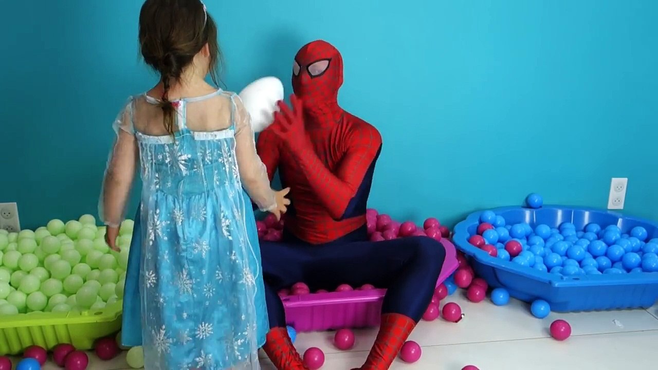 Balls for Kids Children Toddlers Games room with Spiderman Egg Kinder Joy and Anna Elsa from Frozen-5dxjYUBCRgQ