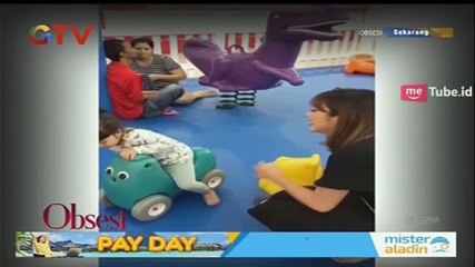 Aksi Lucu Gempi Ajak Giselle Main Balap Mobil