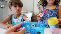 Playing with Disney Cars and Frozen Bubbles FUN-B-lnYjccZSo