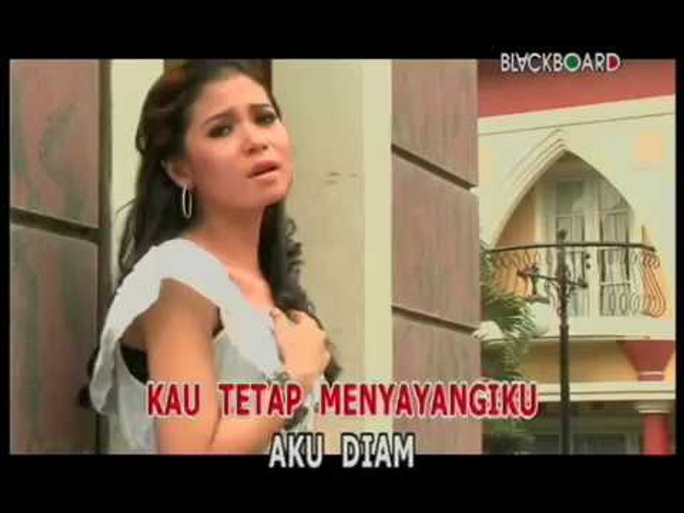 Bukan yang pertama - Rieka Siva