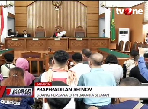 Sidang Perdana Praperadilan Setya Novanto Ditunda