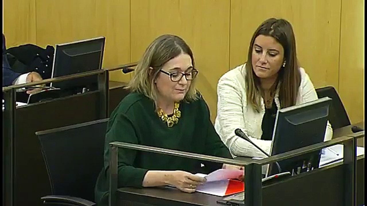 Los proetarras se atreven a hablar del Guernica de Picasso y Marta Rivera (Ciudadanos) les da un soberano repaso
