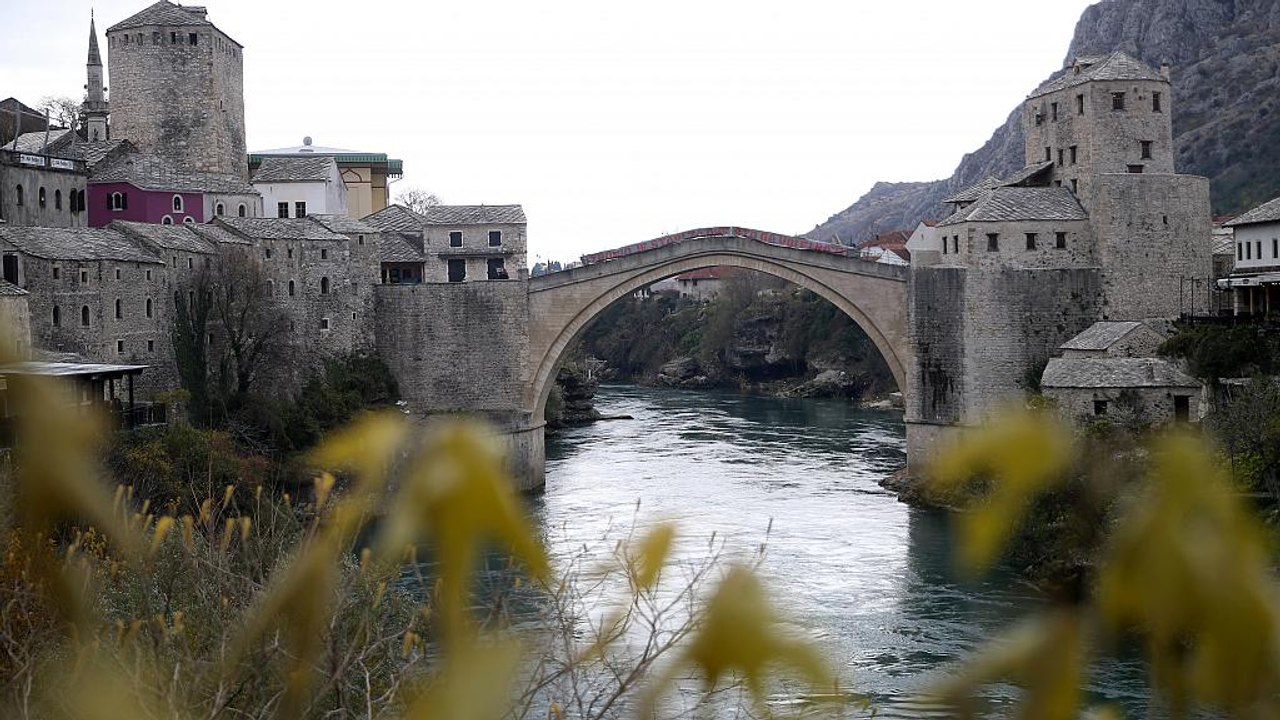 Reaktionen auf Urteil des UN-Kriegsverbrechertribunals