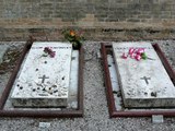 Canto fúnebre ante la tumba de Ígor Stravinsky. Isla San Michele-Venecia.