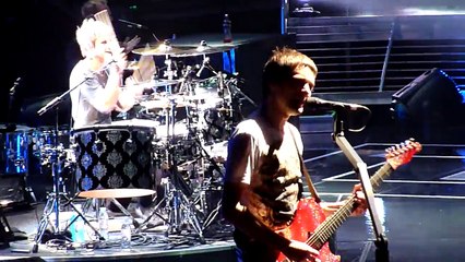Muse - Supermassive Black Hole, O2 Arena, London 11/13/2009