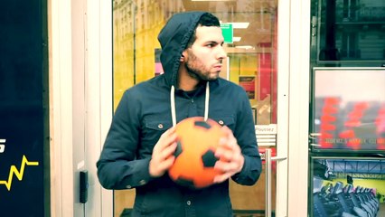 JE REVIENS ME VENGER !-V8XrndjJTbM