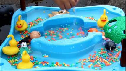 アヒル釣りゲームで遊んだよ♪アンパンマンも釣っちゃうぞ！ANPANMAN