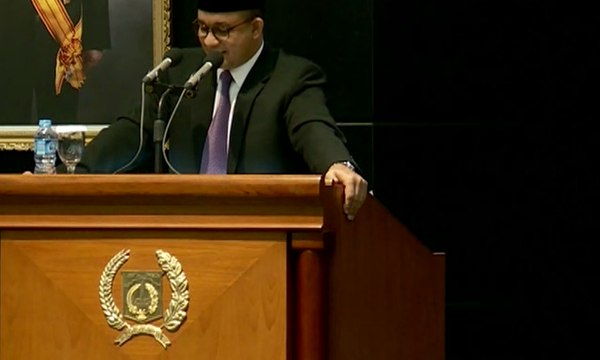 Tok, DPRD DKI Sahkan APBD DKI Senilai 77,11 Triliun