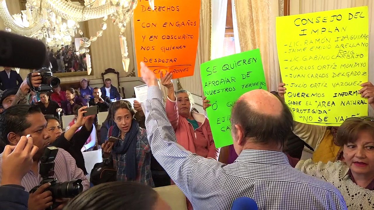 Frente civico vs Emilio Arellano