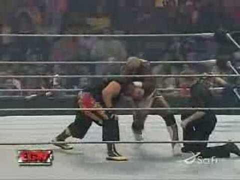 ECW 20 11 07 Shelton Benjamin vs Tommy Dreamer