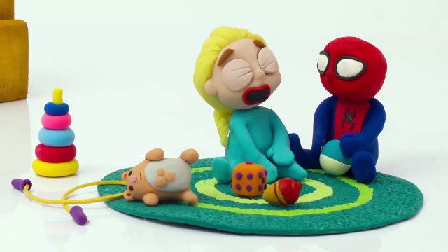 Frozen Elsa baby and Spiderman Baby fight for a cookie OREO Frozen Play Doh Cartoon Stop Motion-kipSaVmYGVg