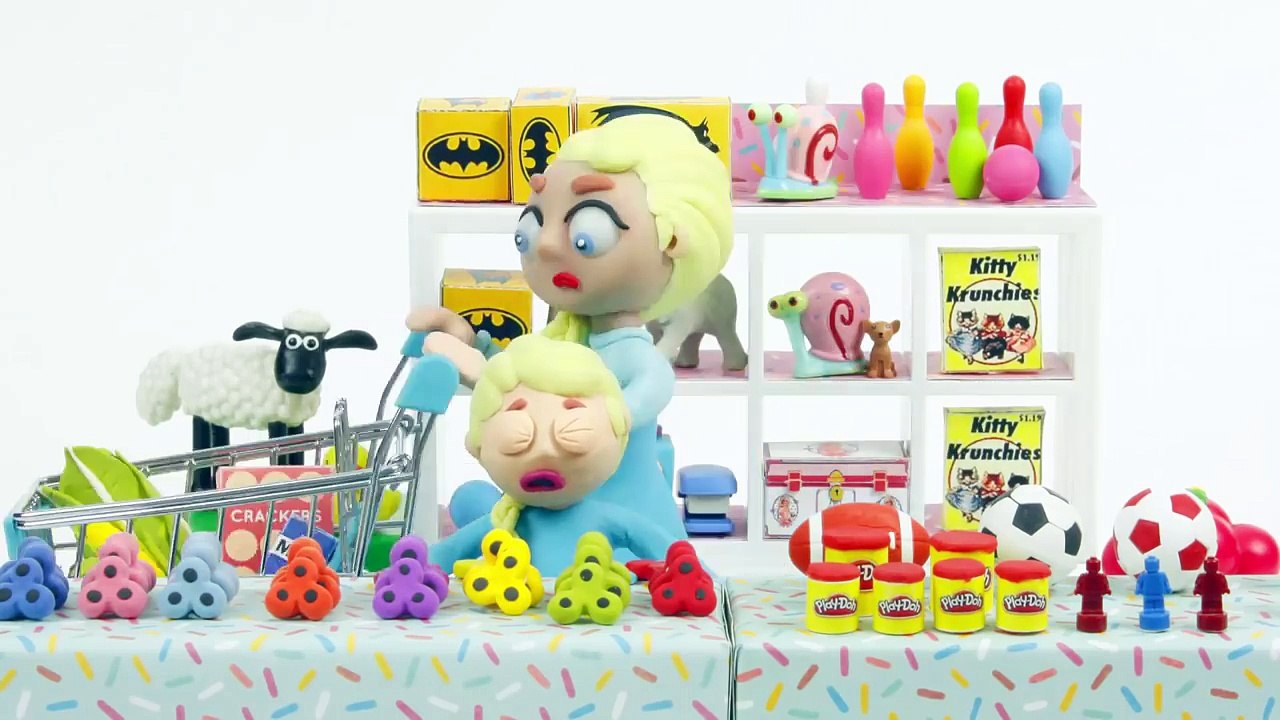 FROZEN ELSA STOP MOTION COMPILATION (Candy Disp...