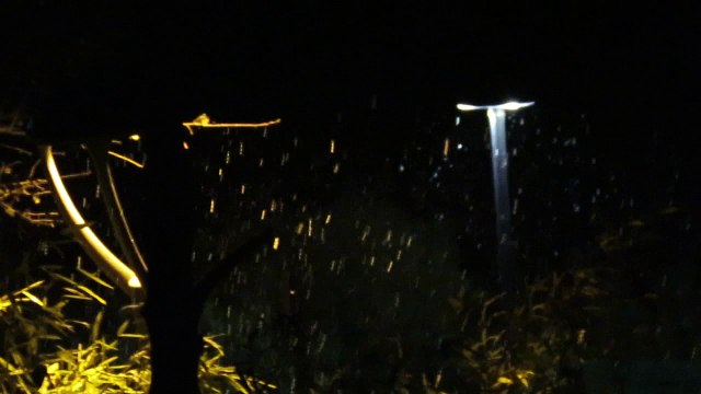 6h50 1er décembre 2017 1ère averse de neige de l'hiver à TRETS